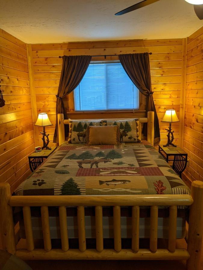 9 Bar W Cabins West Yellowstone Bagian luar foto