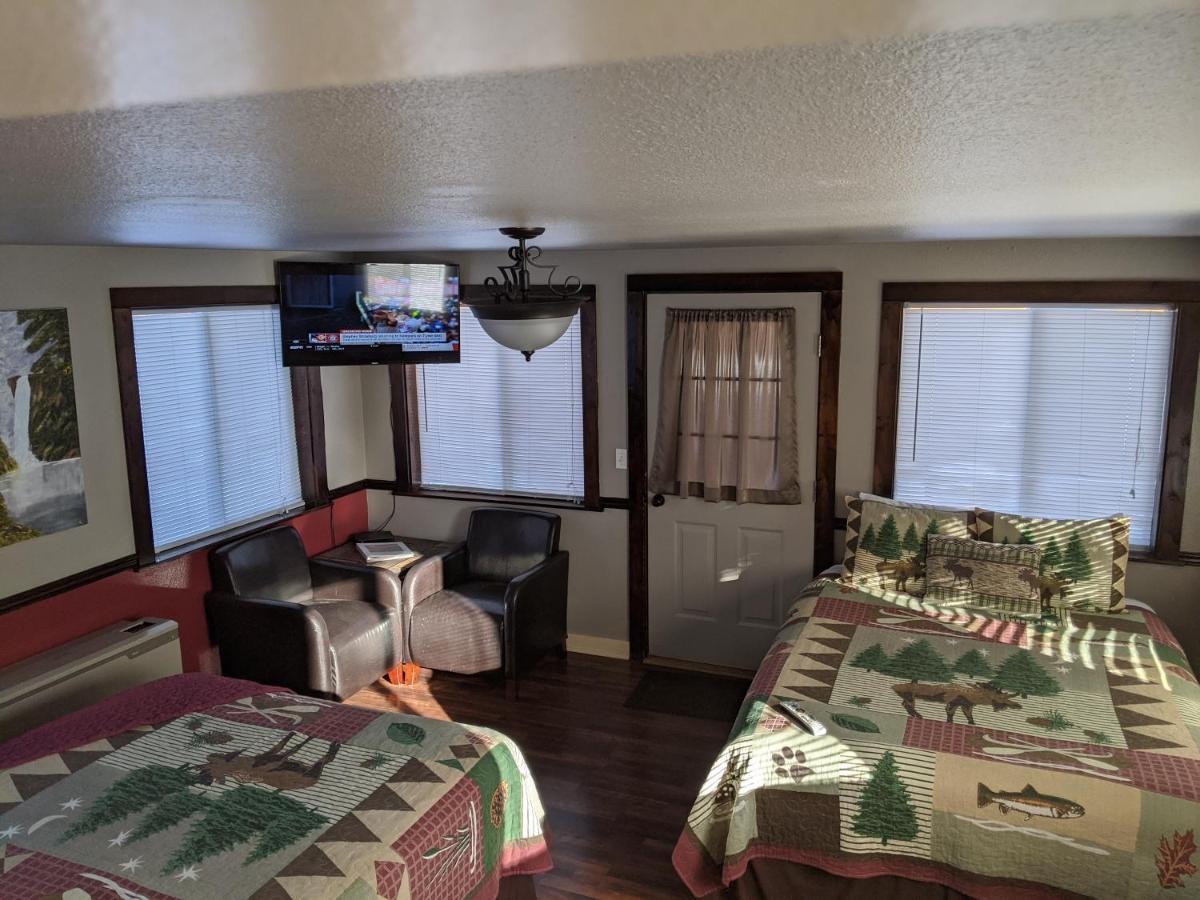 9 Bar W Cabins West Yellowstone Bagian luar foto